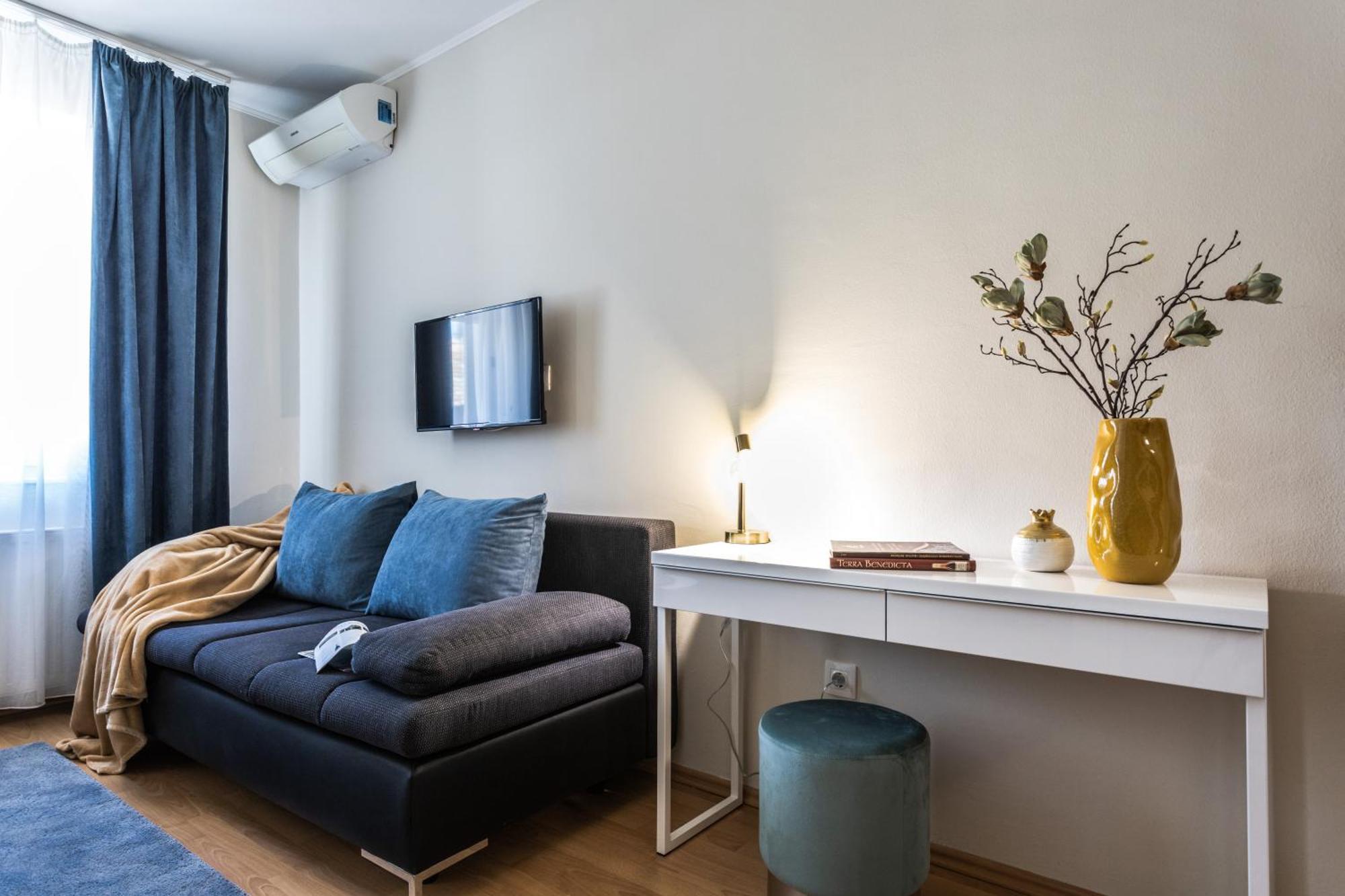 ヴィッラーニ Kikerics Vendeghaz Bed & Breakfast エクステリア 写真