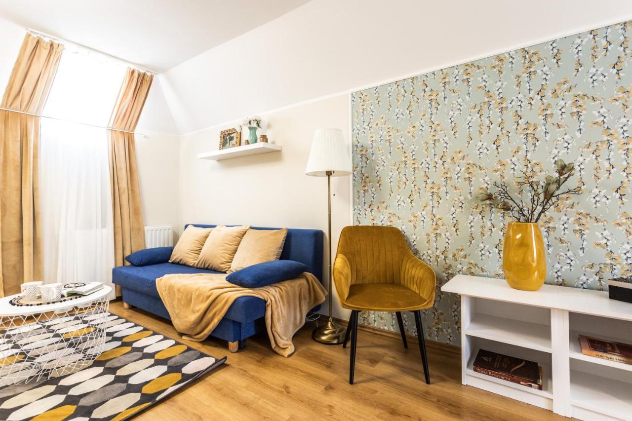 ヴィッラーニ Kikerics Vendeghaz Bed & Breakfast エクステリア 写真